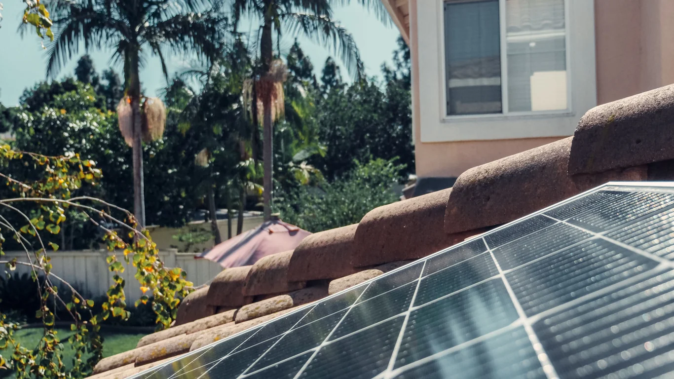 Güneş enerjisi konut değer artışı — Maliyet & Hesaplama Rehberi Güneş enerjisi konut değer artışı